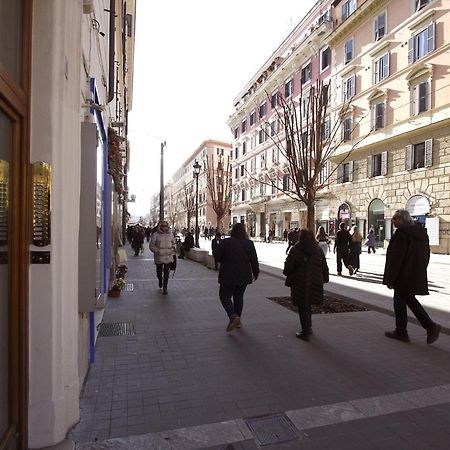 Risorgimento Holiday Home Rome Bagian luar foto